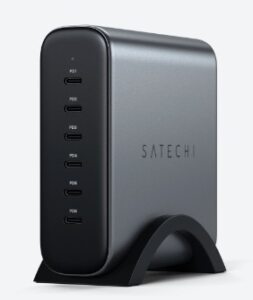 Satechi GaN 6Port 200W Ladestasjon (space gray) PD1 eller PD2 140W, alle porter 65W/45W/20W/20W/20W/20W