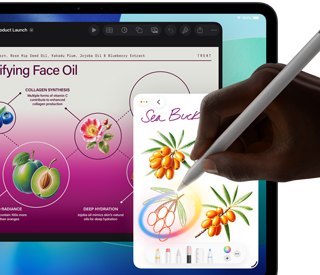 En iPad Pro vises forfra. På skjermen vises en bakgrunn med mørkeblå og grønn fargeforløpning og flere åpne apper. En hånd tegner en skisse med Apple Pencil Pro som blir omgjort med Apple Intelligence-funksjonen Bildemagi.